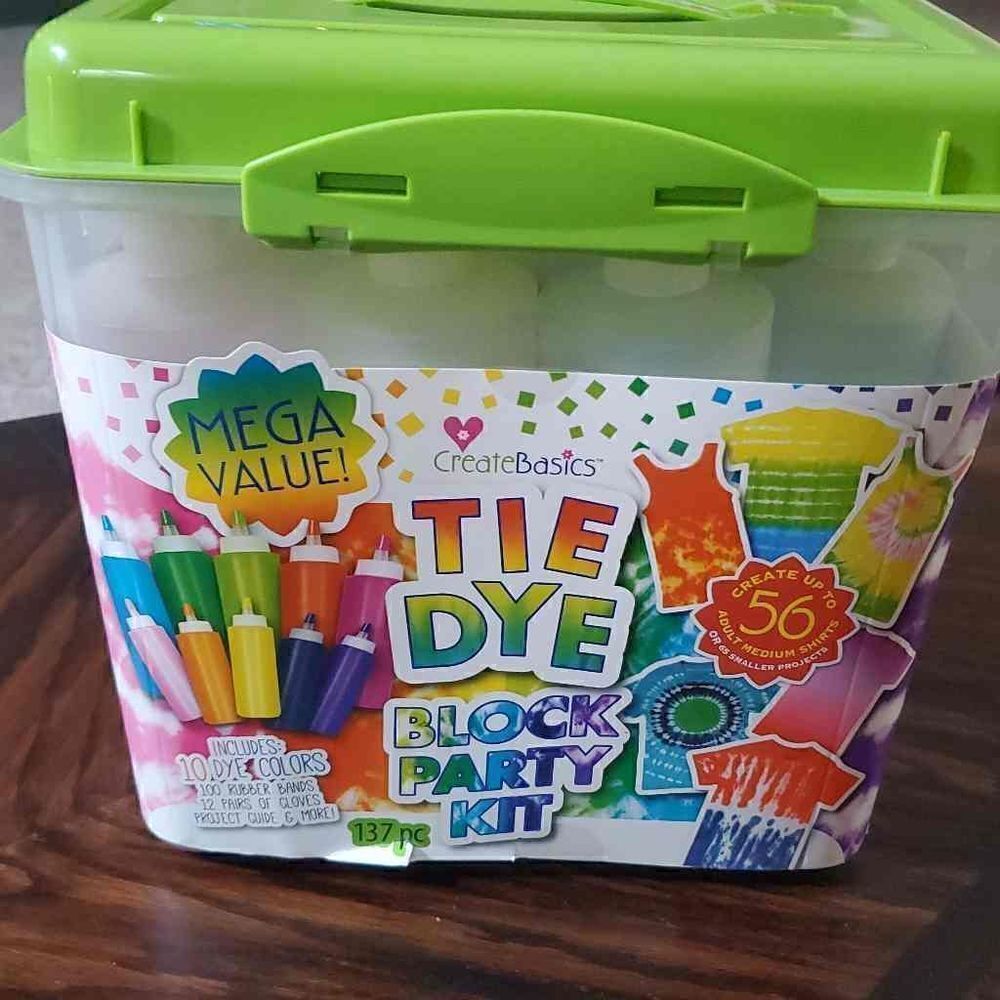 NEW CREATE BASICS TYE DYE BLOCK PARTY KIT